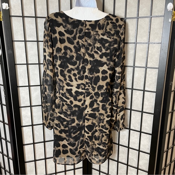Tobi fancy feline shift dress size small - Picture 7 of 10